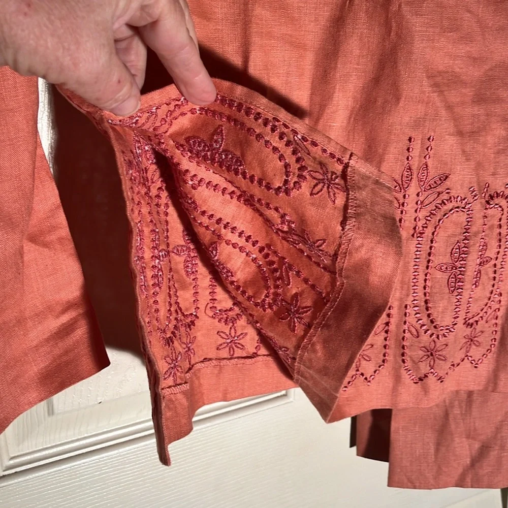 Neiman Marcus-S-Elegant Coral Skirt & long sleeve keyhole 100% linen tunic top.